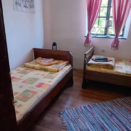 Country House Pivnica Milic Apartment
